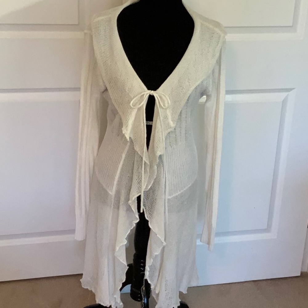 Fabulous peasant vneck Sweater